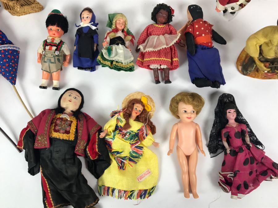 Collection Of Vintage International Dolls - See All Photos [Photo 17]