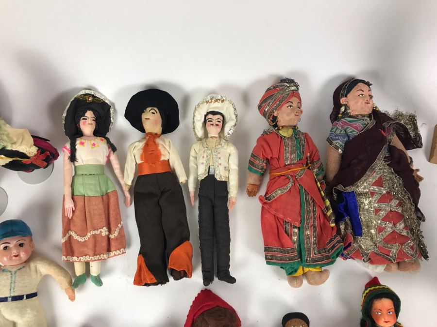 Collection Of Vintage International Dolls - See All Photos [Photo 3]