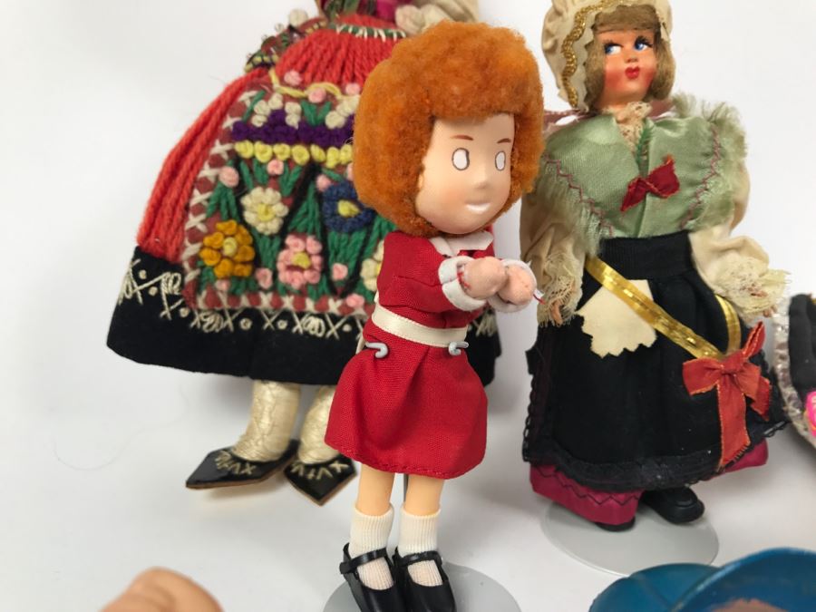 Collection Of Vintage International Dolls - See All Photos [Photo 19]