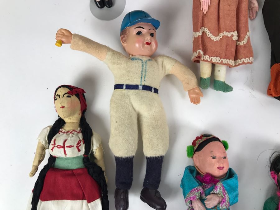 Collection Of Vintage International Dolls - See All Photos [Photo 6]