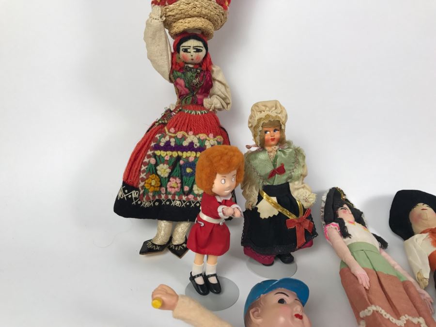 Collection Of Vintage International Dolls - See All Photos [Photo 4]