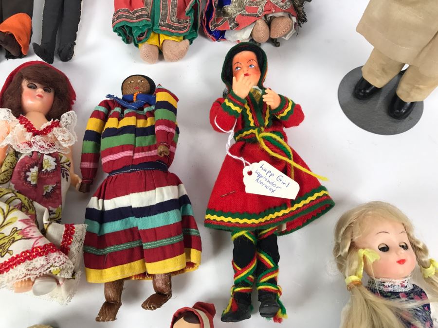 Collection Of Vintage International Dolls - See All Photos [Photo 11]