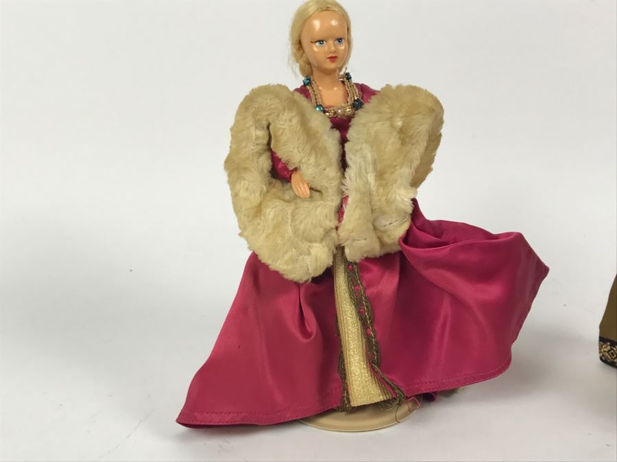 Pair Of Vintage English Dolls [Photo 6]