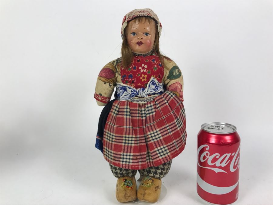 Vintage Marken Doll [Photo 1]