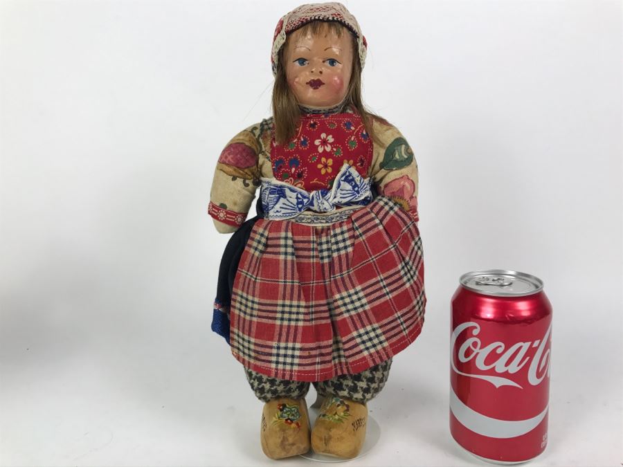 Vintage Marken Doll [Photo 2]