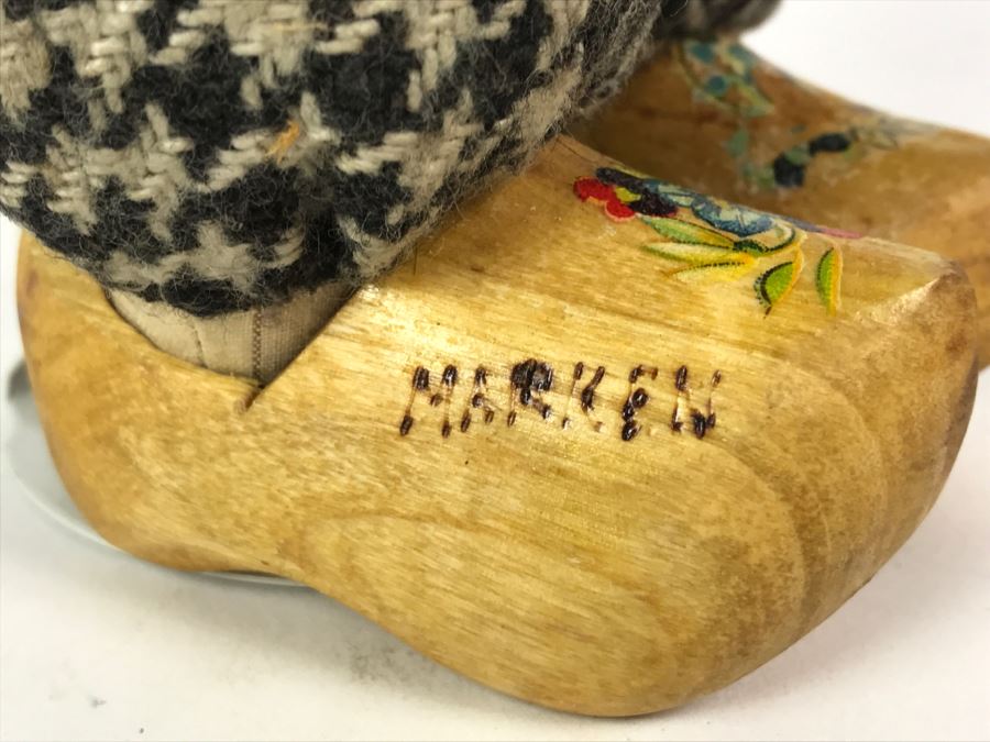 Vintage Marken Doll [Photo 8]