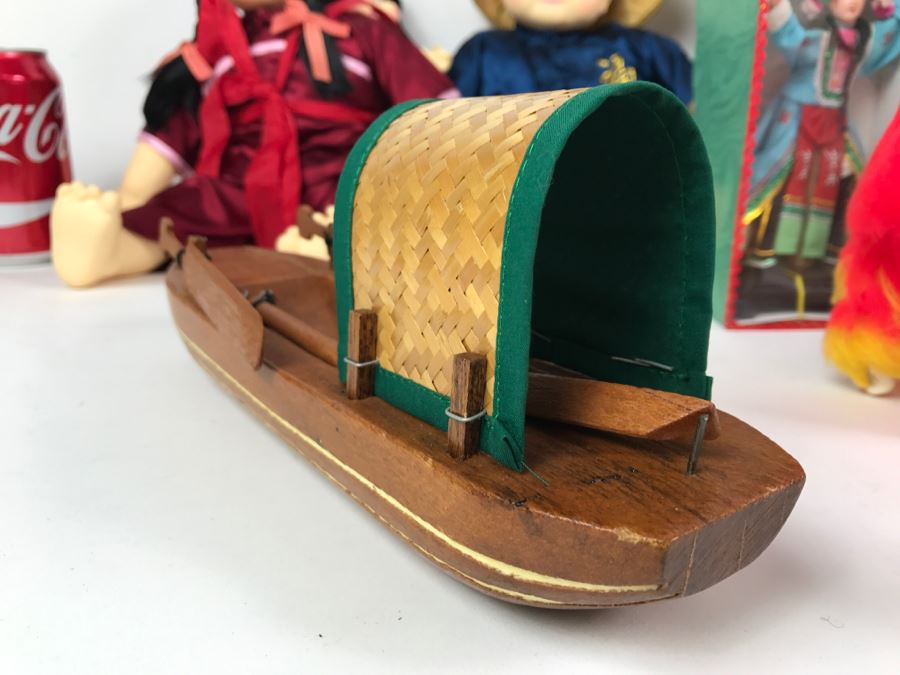 Collection Of Vintage International Dolls - See All Photos [Photo 16]