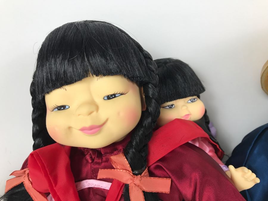 Collection Of Vintage International Dolls - See All Photos [Photo 18]