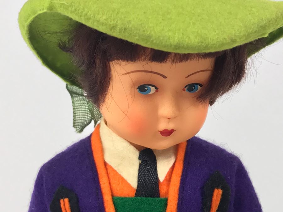 Collection Of Vintage International Dolls - See All Photos [Photo 21]