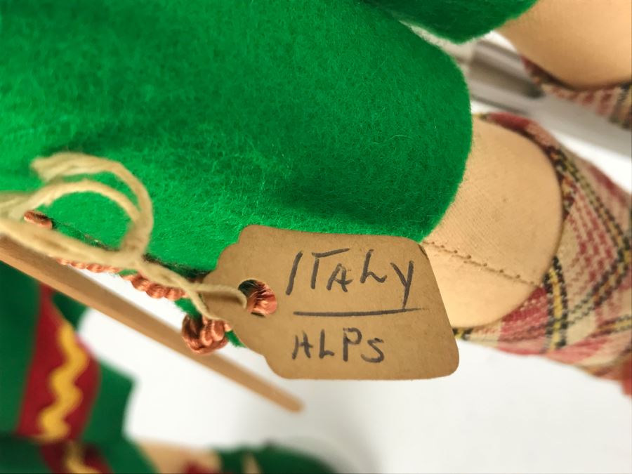 Collection Of Vintage International Dolls - See All Photos [Photo 23]