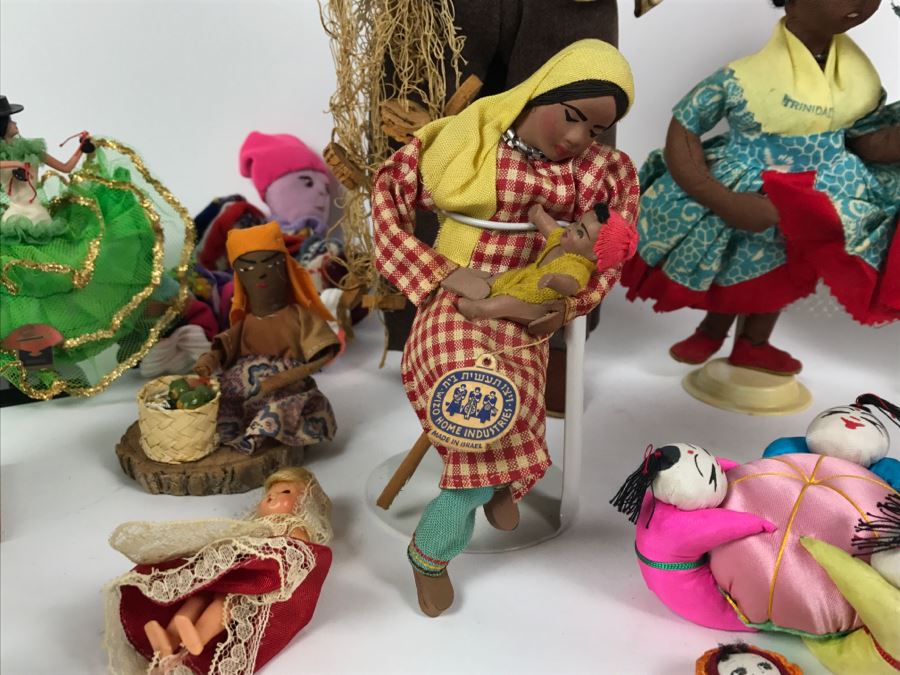 Collection Of Vintage International Dolls - See All Photos [Photo 18]