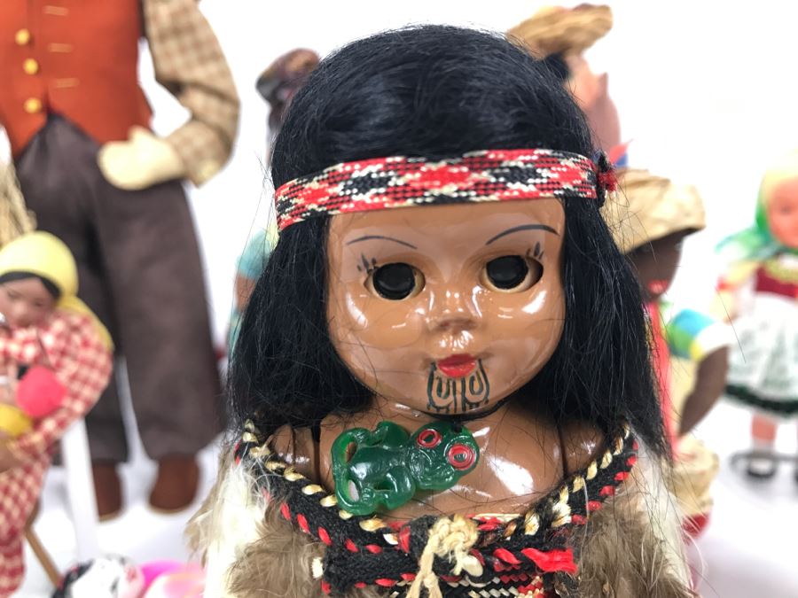 Collection Of Vintage International Dolls - See All Photos [Photo 8]