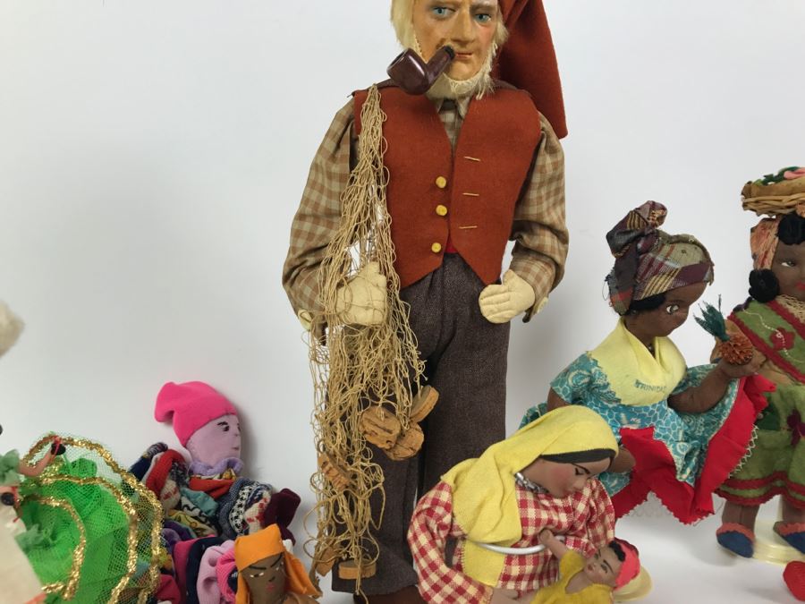 Collection Of Vintage International Dolls - See All Photos [Photo 5]