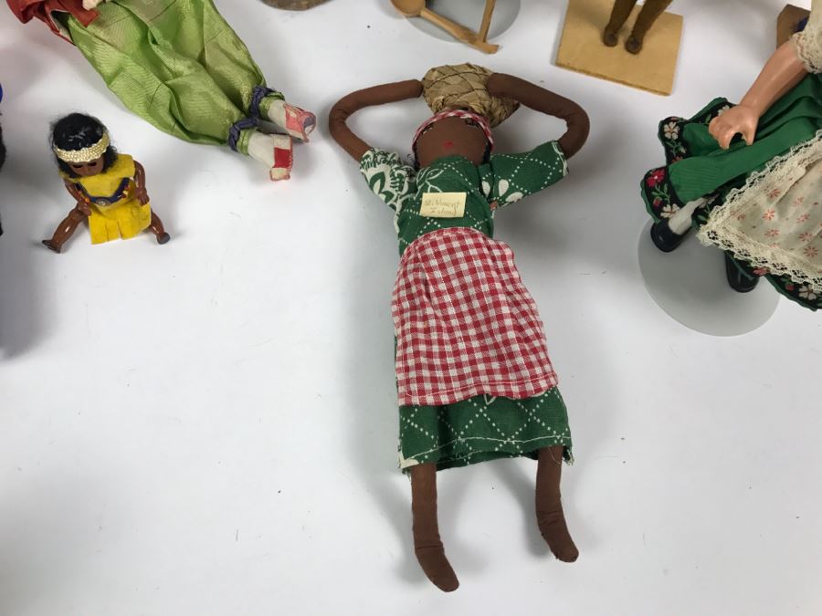 Collection Of Vintage International Dolls - See All Photos [Photo 4]