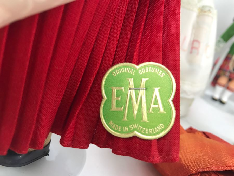 Collection Of Vintage International Dolls - See All Photos [Photo 31]