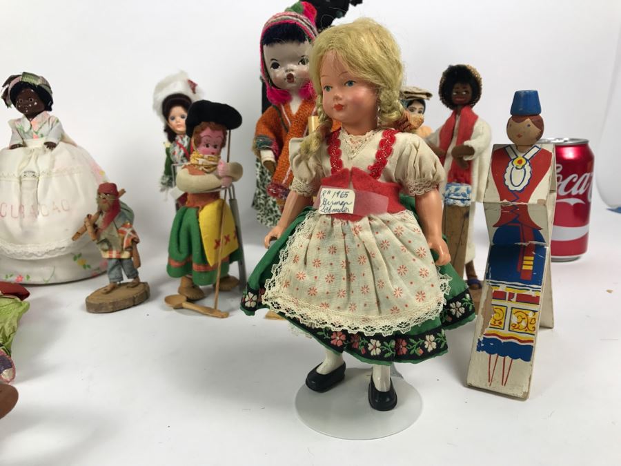 Collection Of Vintage International Dolls - See All Photos [Photo 6]