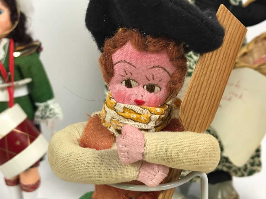 Collection Of Vintage International Dolls - See All Photos [Photo 16]