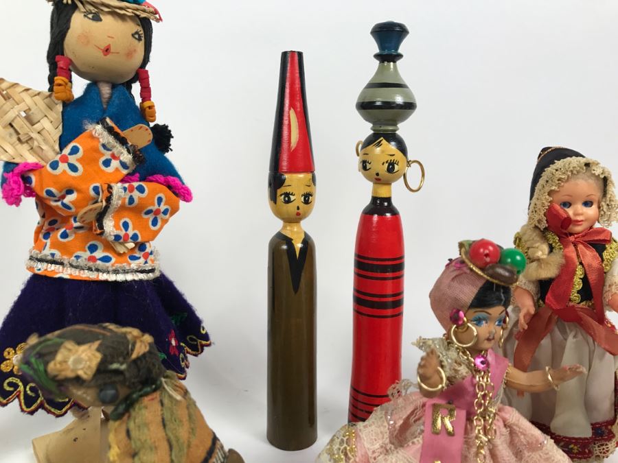 Collection Of Vintage International Dolls - See All Photos [Photo 13]