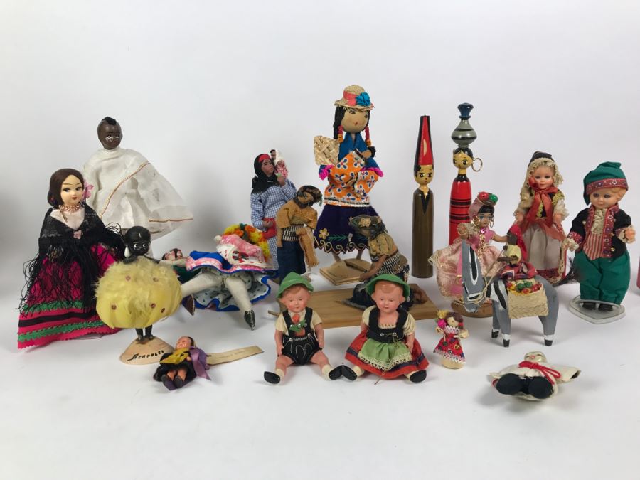 Collection Of Vintage International Dolls - See All Photos