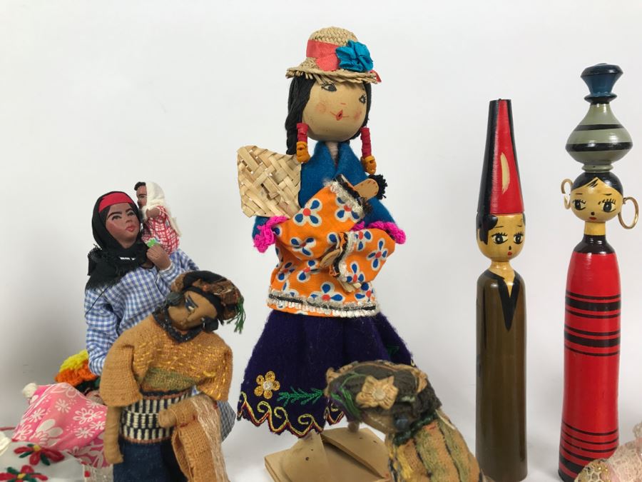 Collection Of Vintage International Dolls - See All Photos [Photo 14]