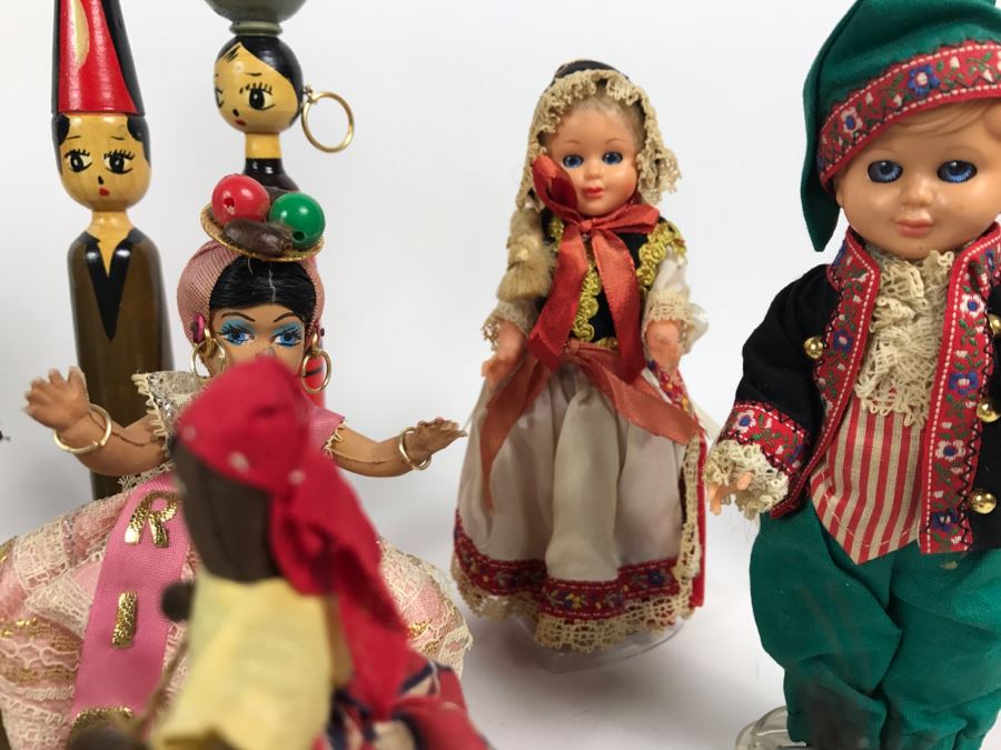Collection Of Vintage International Dolls - See All Photos [Photo 11]