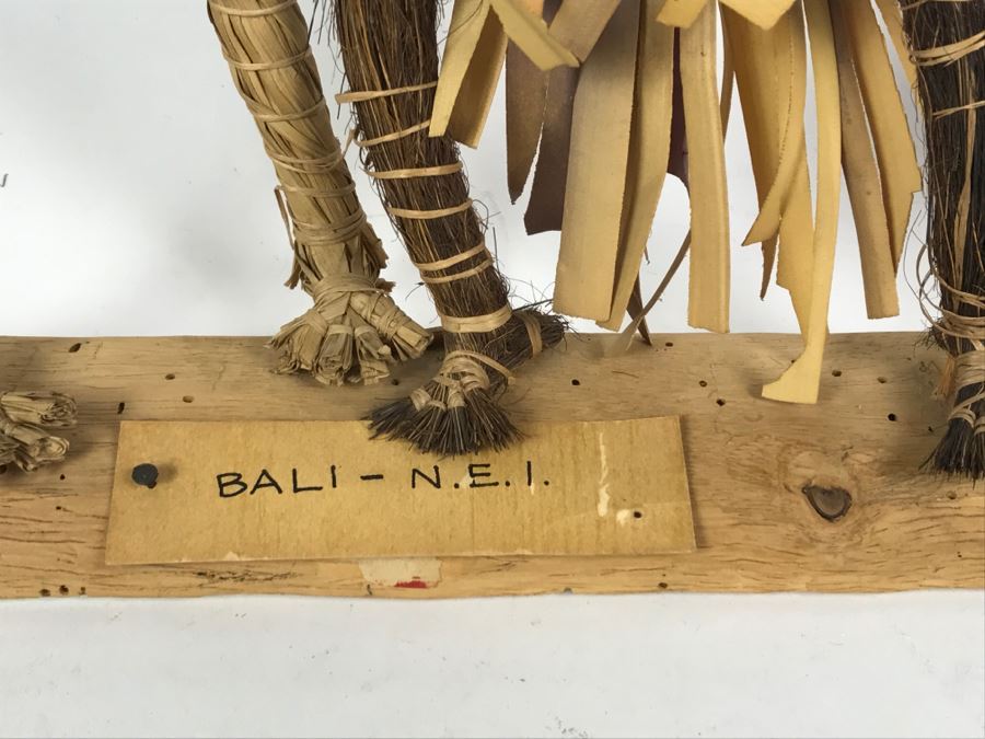 Collection Of Vintage International Dolls - See All Photos [Photo 6]