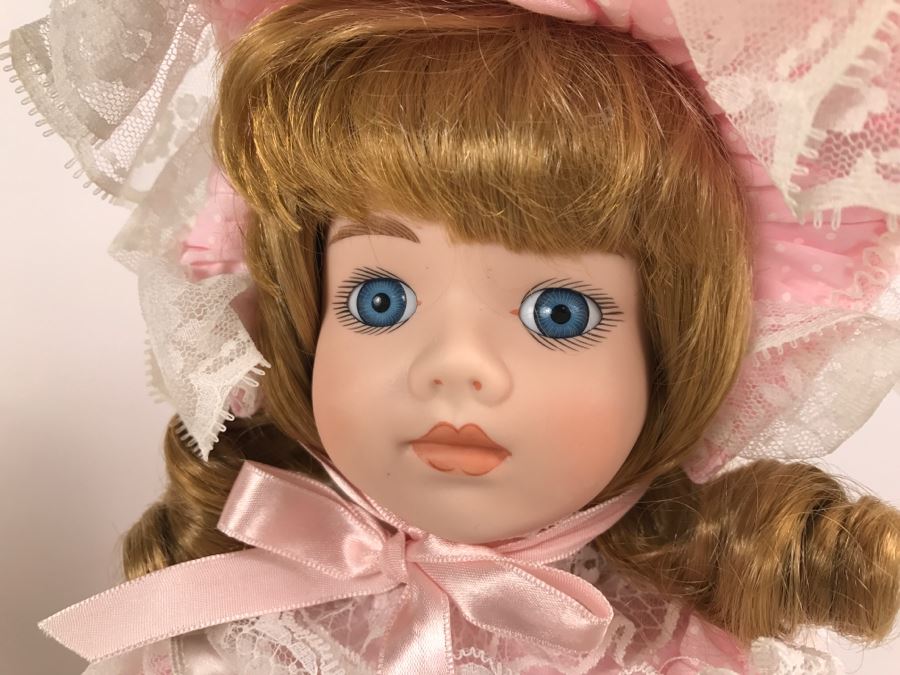 Pair Of Doll Boutique Porcelain Dolls [Photo 2]