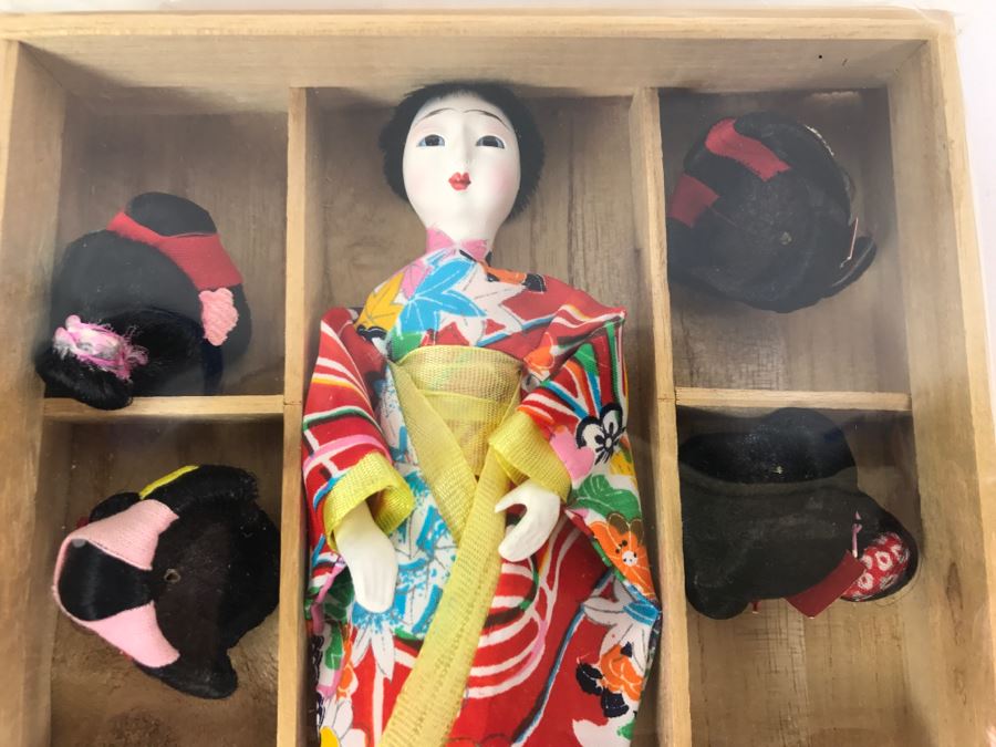 Vintage Japanese Katsuraningyo With Six Wigs [Photo 6]
