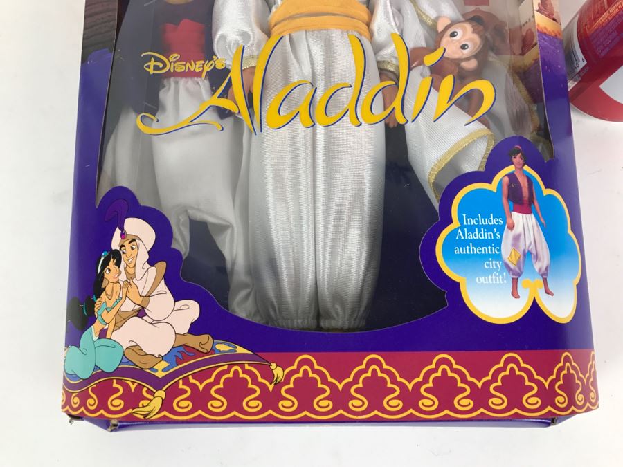 Disney's Aladdin Action Figure Doll Mattel 2548 1992