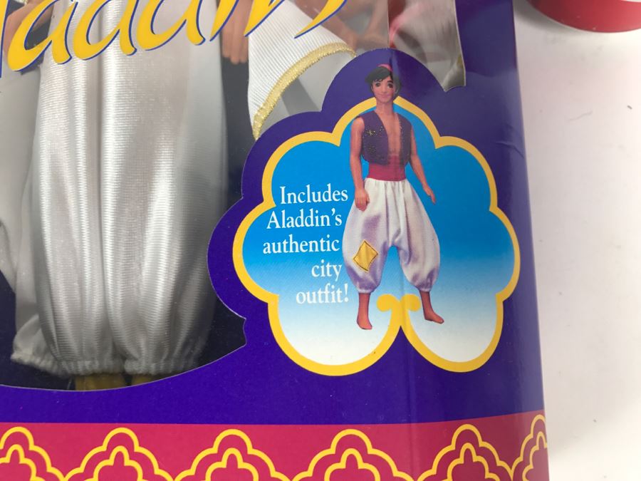 Disney's Aladdin Action Figure Doll Mattel 2548 1992 [Photo 5]