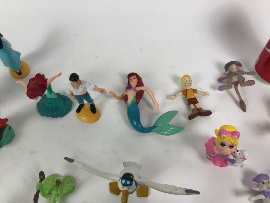 Large Collection Of Various Figurines Including Walt Disney [Photo 15]