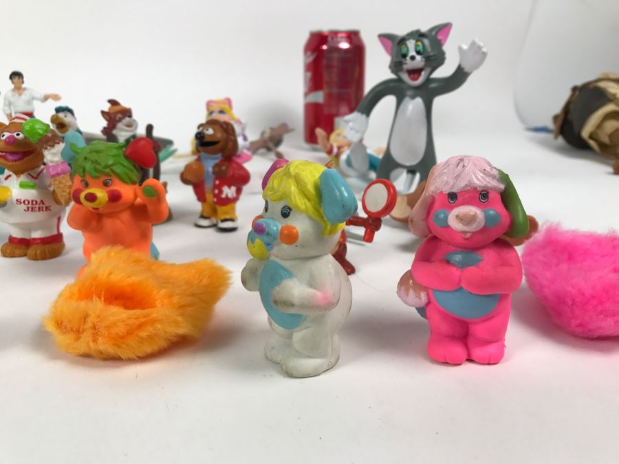 Large Collection Of Various Figurines Including Walt Disney [Photo 8]