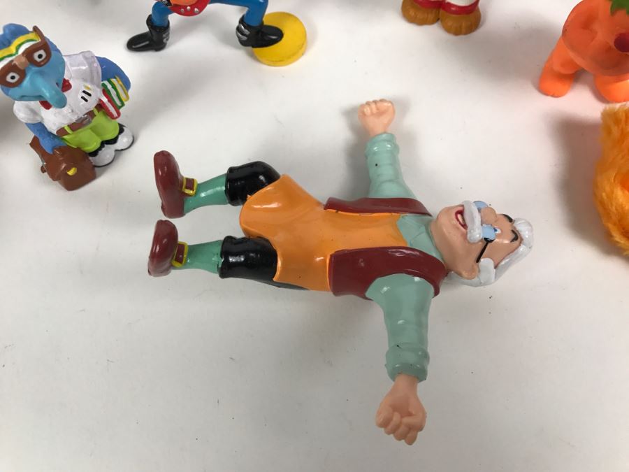 Large Collection Of Various Figurines Including Walt Disney [Photo 7]