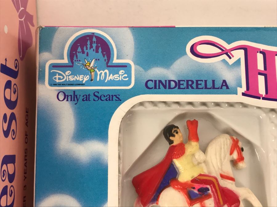 Vintage Minnie 'N Me Toy China Tea Set And Disney Cinderella Hair Ornaments From Sears [Photo 3]