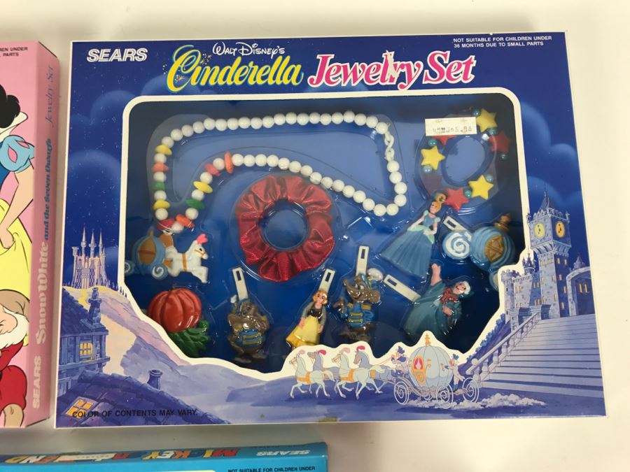 Vintage Sears Jewelry Sets New In Box Snow White And The Seven Dwarfs, Cinderella, Mickey And Friends [Photo 12]