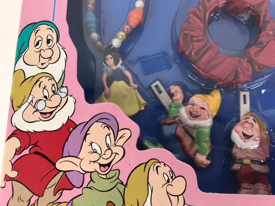 Vintage Sears Jewelry Sets New In Box Snow White And The Seven Dwarfs, Cinderella, Mickey And Friends [Photo 9]