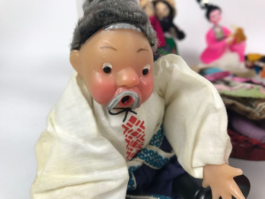 Collection Of Vintage International Dolls - See All Photos [Photo 14]