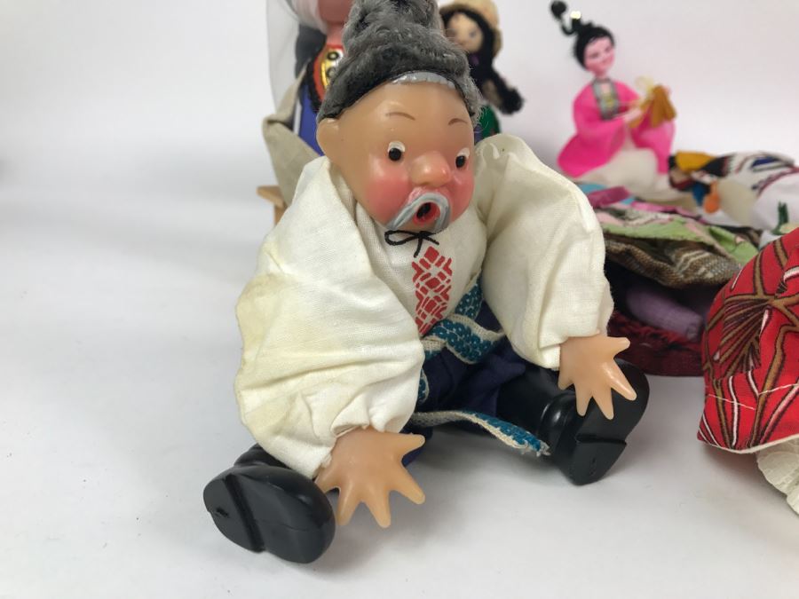 Collection Of Vintage International Dolls - See All Photos [Photo 13]