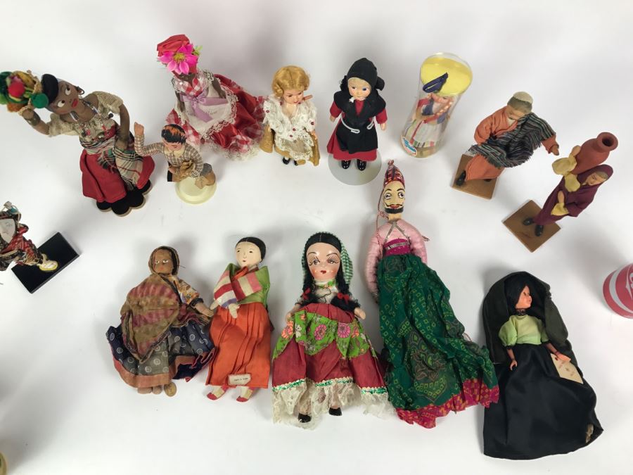Collection Of Vintage International Dolls - See All Photos [Photo 22]