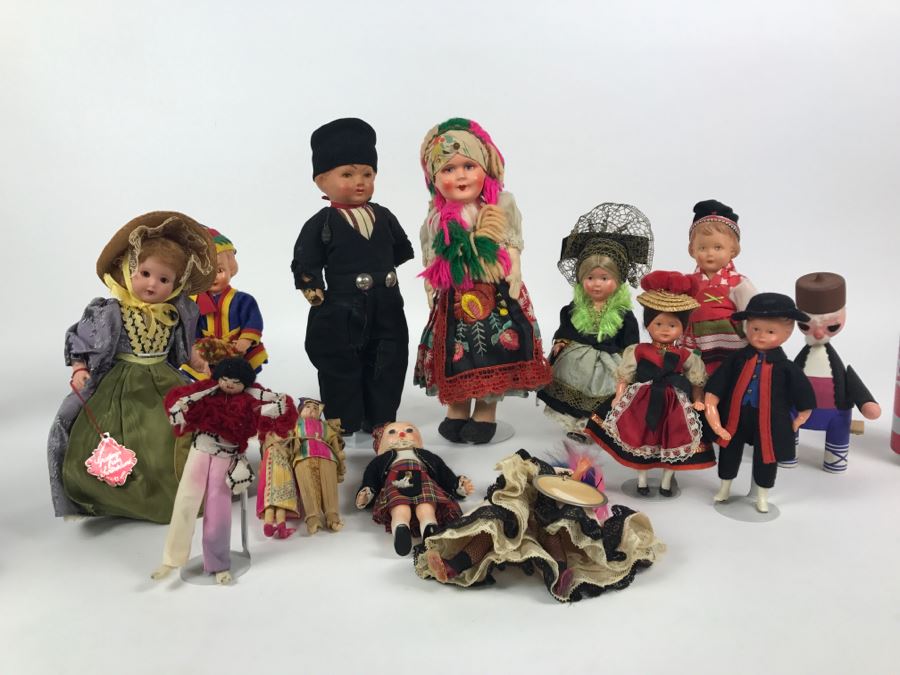 Collection Of Vintage International Dolls - See All Photos [Photo 1]