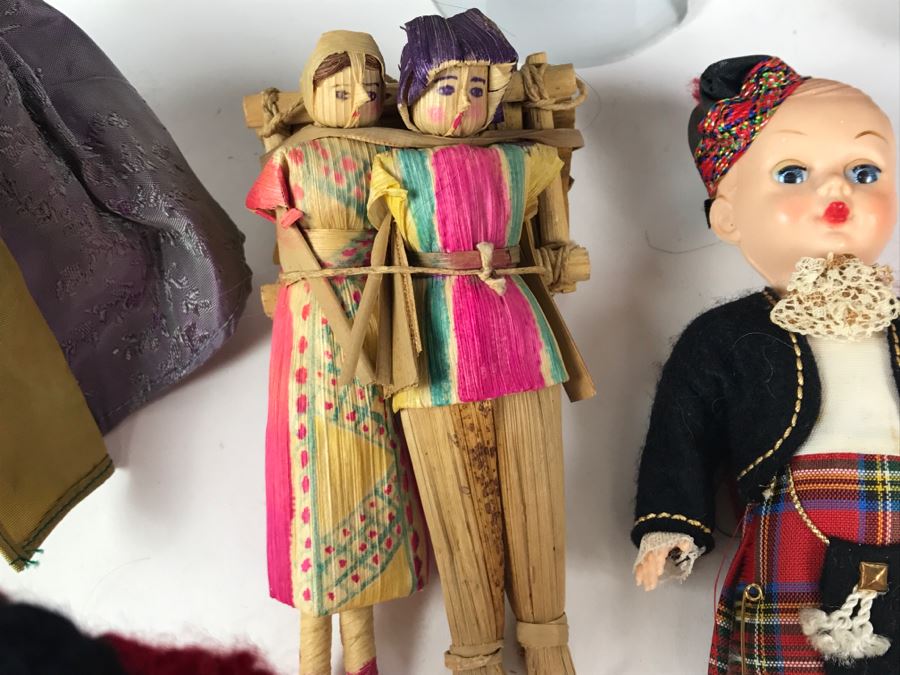 Collection Of Vintage International Dolls - See All Photos [Photo 23]