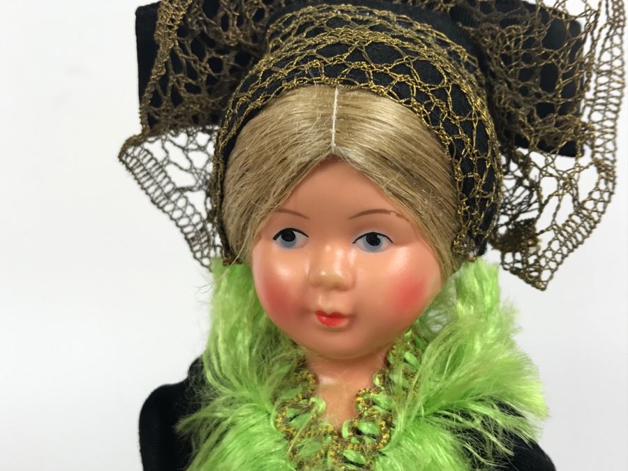 Collection Of Vintage International Dolls - See All Photos [Photo 16]