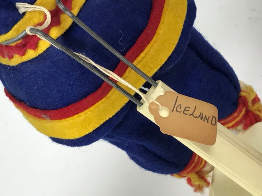 Collection Of Vintage International Dolls - See All Photos [Photo 28]