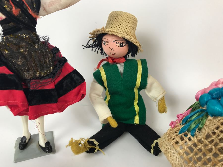 Collection Of Vintage International Dolls - See All Photos [Photo 22]