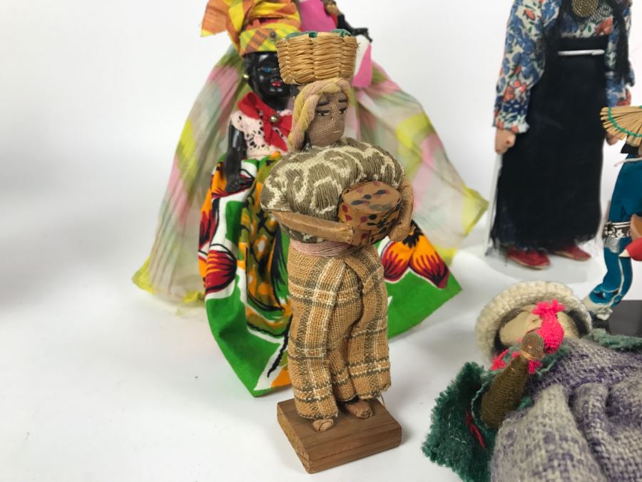 Collection Of Vintage International Dolls - See All Photos [Photo 2]