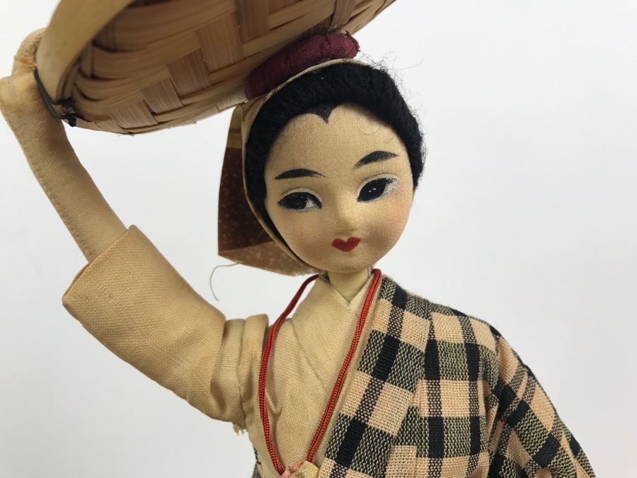 Collection Of Vintage International Dolls - See All Photos [Photo 10]