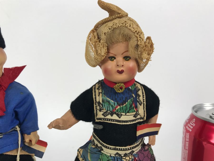 Pair Of Vintage Holland Dolls [Photo 4]