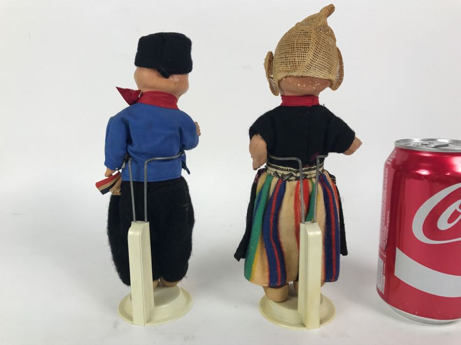 Pair Of Vintage Holland Dolls [Photo 6]