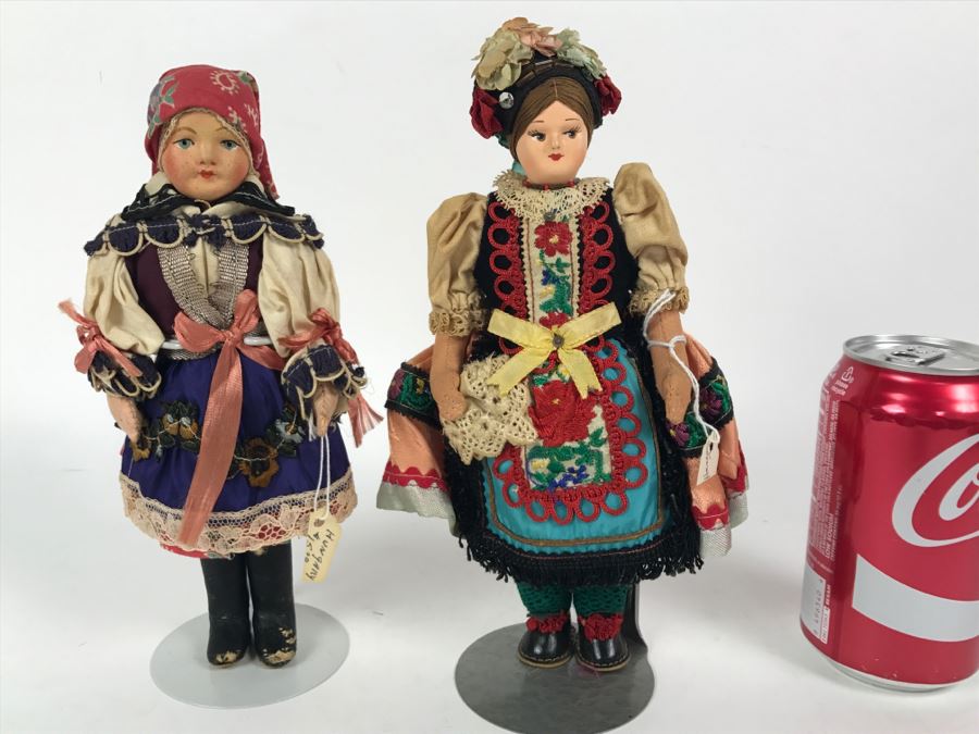 Pair Of Vintage Hungarian Dolls [Photo 6]