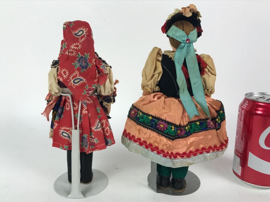 Pair Of Vintage Hungarian Dolls [Photo 11]